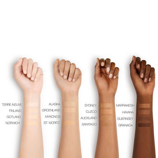 NARS       PURE RADIANT  FOUN 50ML